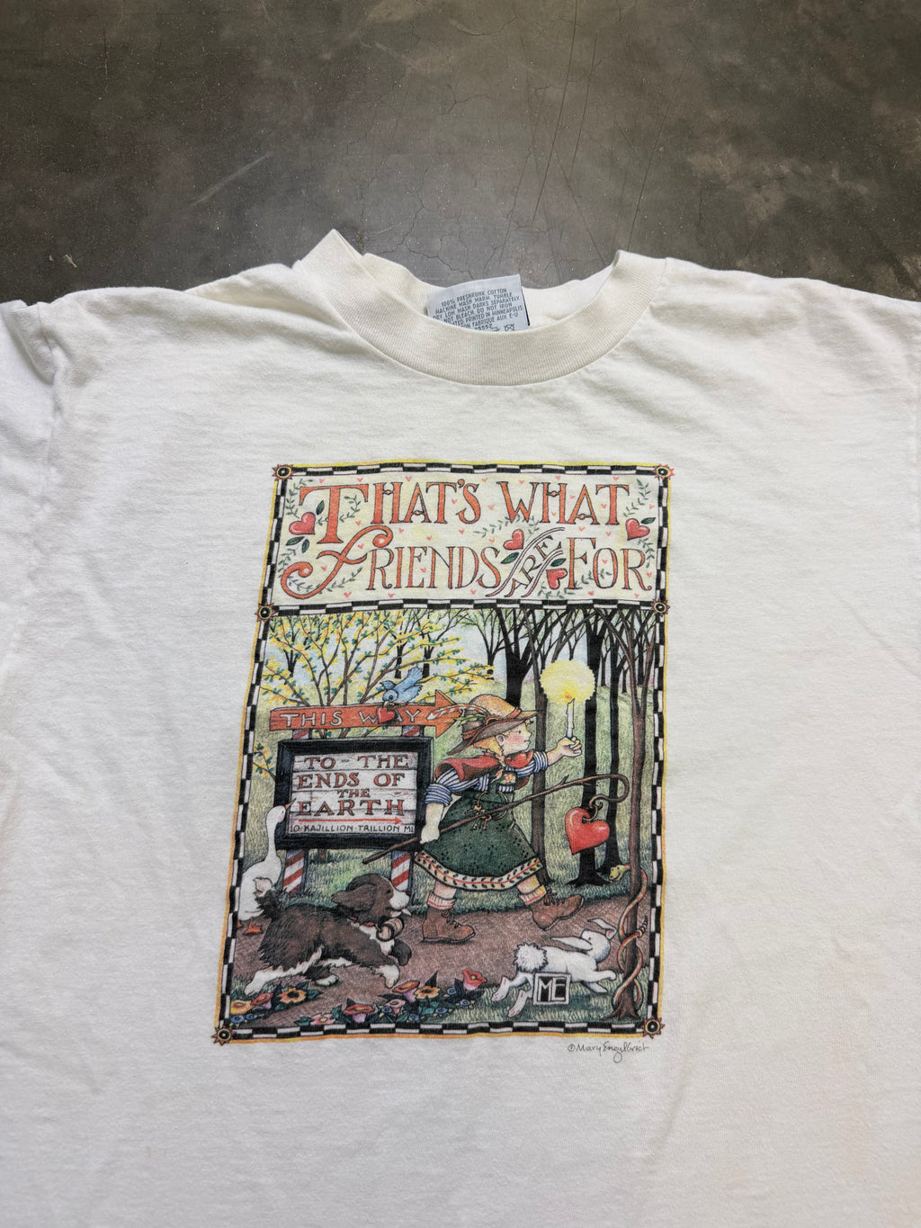 That’s what friends are for 90s book tee