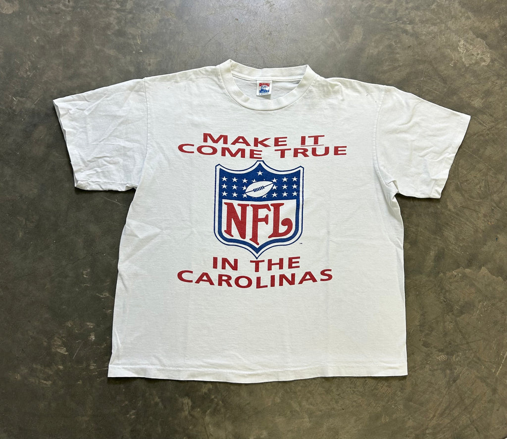 Make it come true in the Carolina’s Vintage Tee